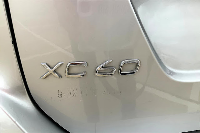 2015 Volvo XC60 T5 Drive-E Premier