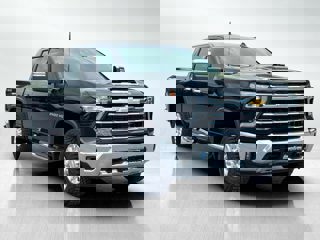 Chevrolet Silverado 2500HD Truck Crew Cab Chevrolet Silverado 2500HD in Annapolis, Maryland