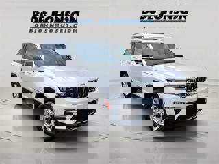 2023 Jeep Grand Cherokee Limited Jeep Grand Cherokee in Watertown, New York