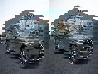 2018 Volvo XC90 Momentum Volvo XC90 in St. Petersburg, Florida