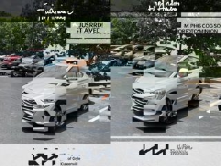 2017 Hyundai Elantra SE Hyundai Elantra in Greeleyville, South Carolina