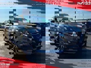 2021 Nissan Altima 2.5 SR Nissan Altima in Chillicothe, Ohio