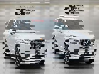 2022 Volvo XC90 T6 AWD Momentum 7P Volvo XC90 in Fort Smith, Arkansas