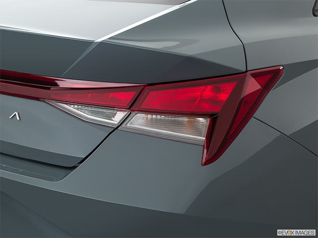 2021 Hyundai ELANTRA 12