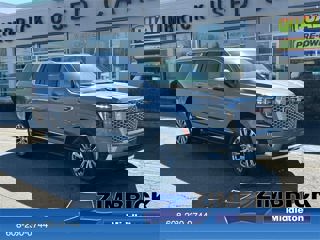 2022 GMC Yukon XL Denali GMC Yukon XL in Middleton, Wisconsin