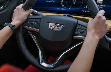 2024 Cadillac XT4 2024 Cadillac XT4