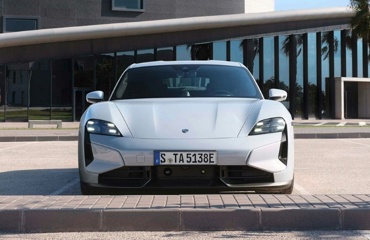 2025 Porsche Taycan 2025 Porsche Taycan