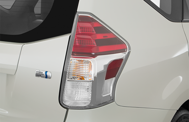 2017 Toyota Prius v 2017 Toyota Prius v